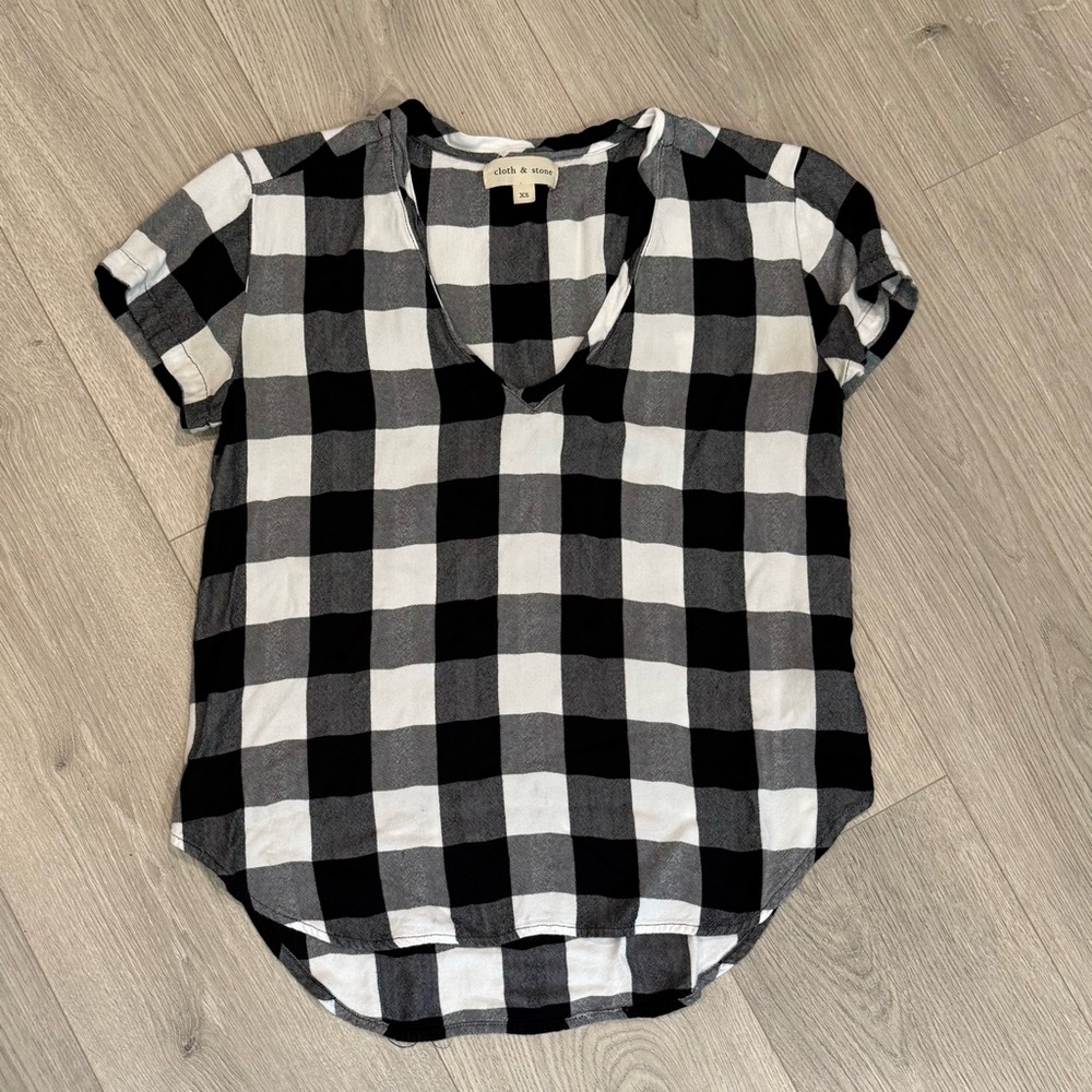 Cloth & Stone Black and White Checkered Blouse
